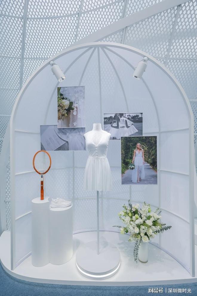 李昊桐展现 李昊桐展现